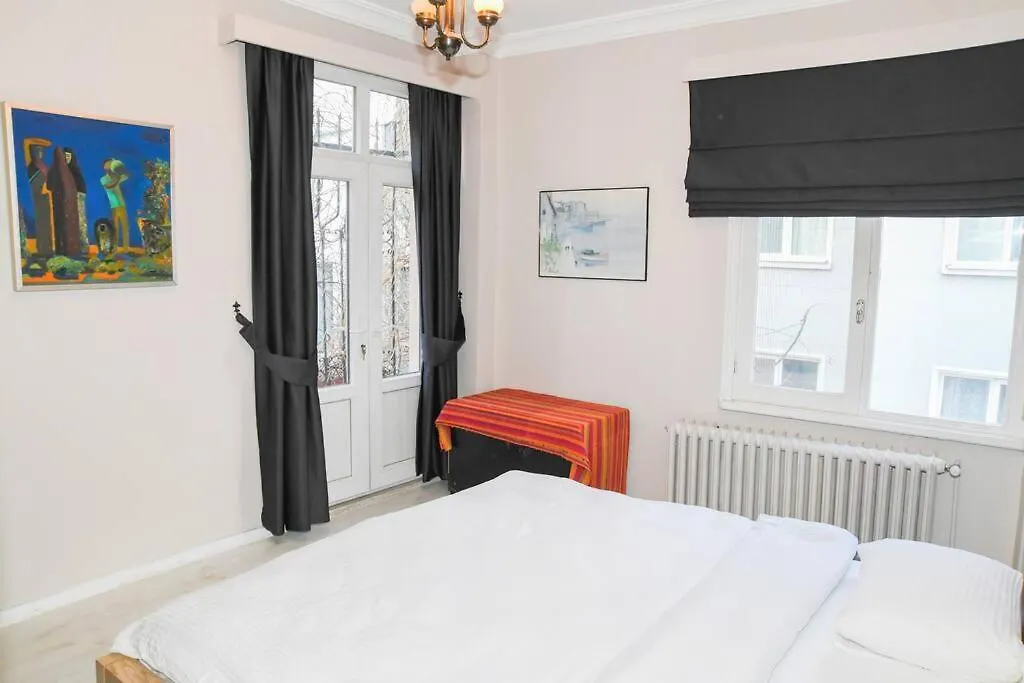Wonder Homes- Spectacular View 6Br, 2Ba, Rooftop Istanbul